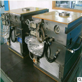Enerji Tasarrufu Otomatik Enjeksiyon Makinesi 1x2 Kavite ISO9001 Standardı
