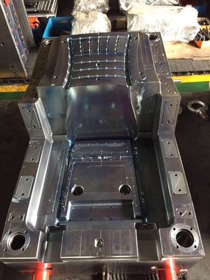 Plastik Sandalyeler Otomatik Enjeksiyon Makinesi Sıcak / Soğuk Yolluk Yüksek Hassas