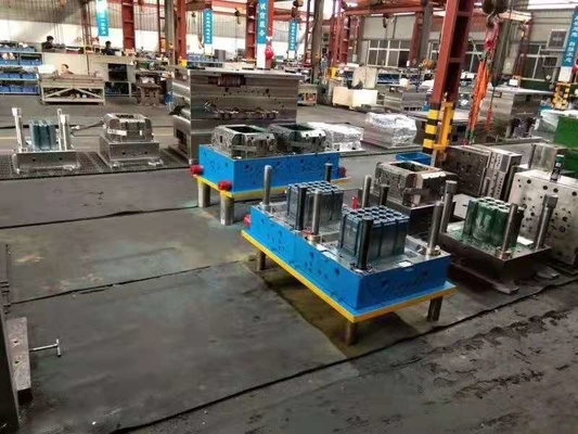 Plastik Kasa Otomatik Enjeksiyon Makinesi Yüksek Hassasiyetli Özelleştirilmiş Metal Damgalama